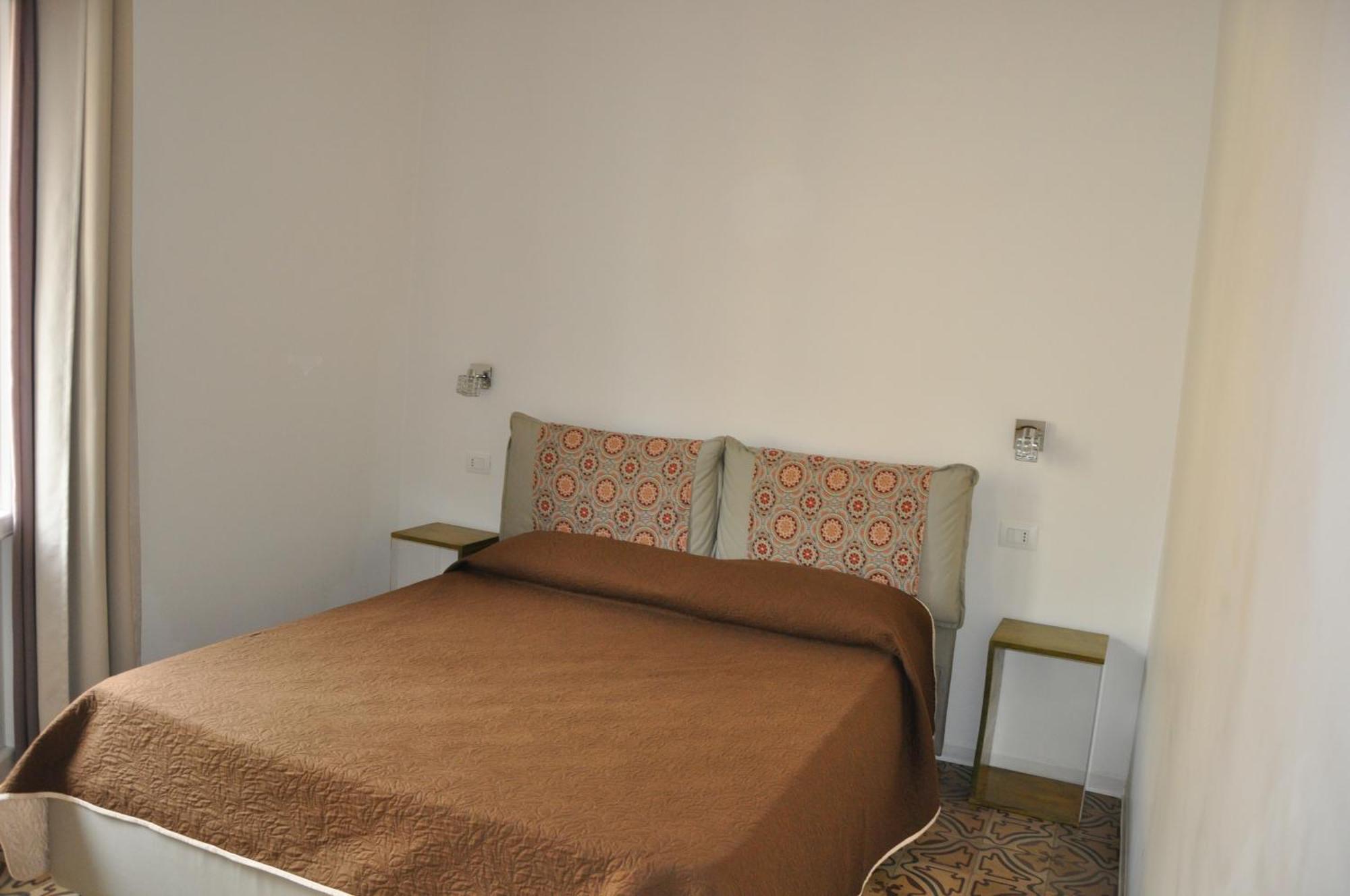 Sat Appartamenti Locazioni Turistiche Brevi-G&P Holiday Home Trapani Kültér fotó